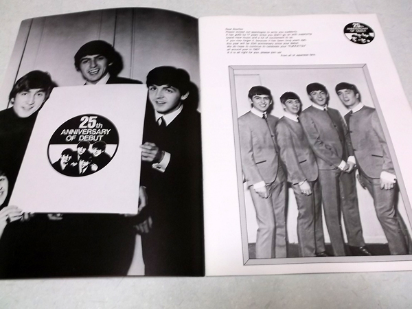 �r�[�g���Y �f�r���[25���N������