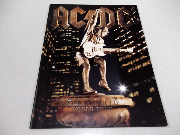 STIFF UPPER LIP WORLD