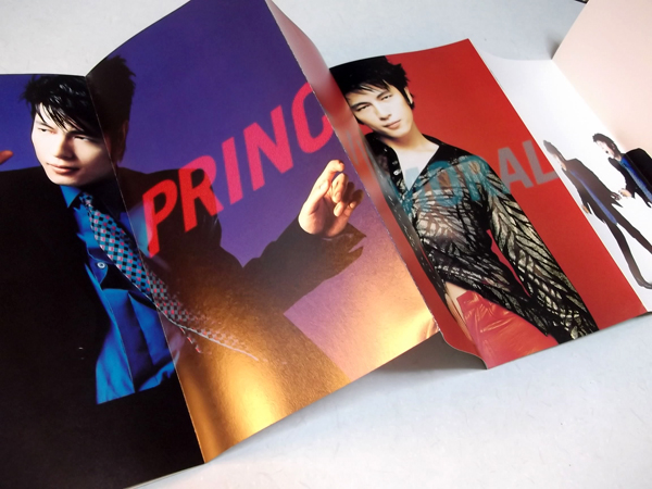 �y�����19982