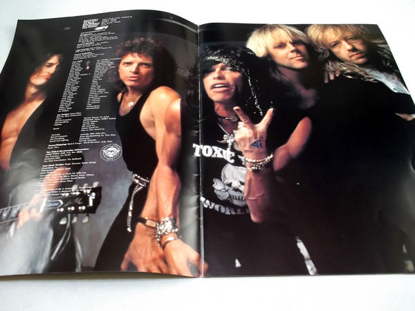 �G�A���X�~�X902